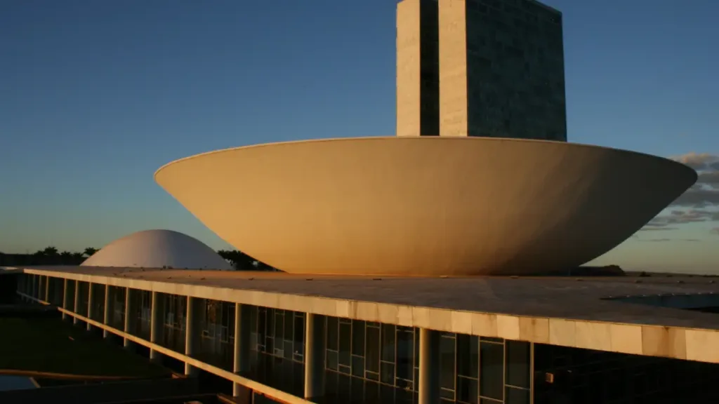 Novos PDLs são protocolados no Congresso Nacional contra restrição de horário de clubes de tiro