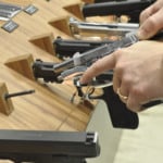Os CACs não precisam fazer habitualidade com arma própria, segundo a PF